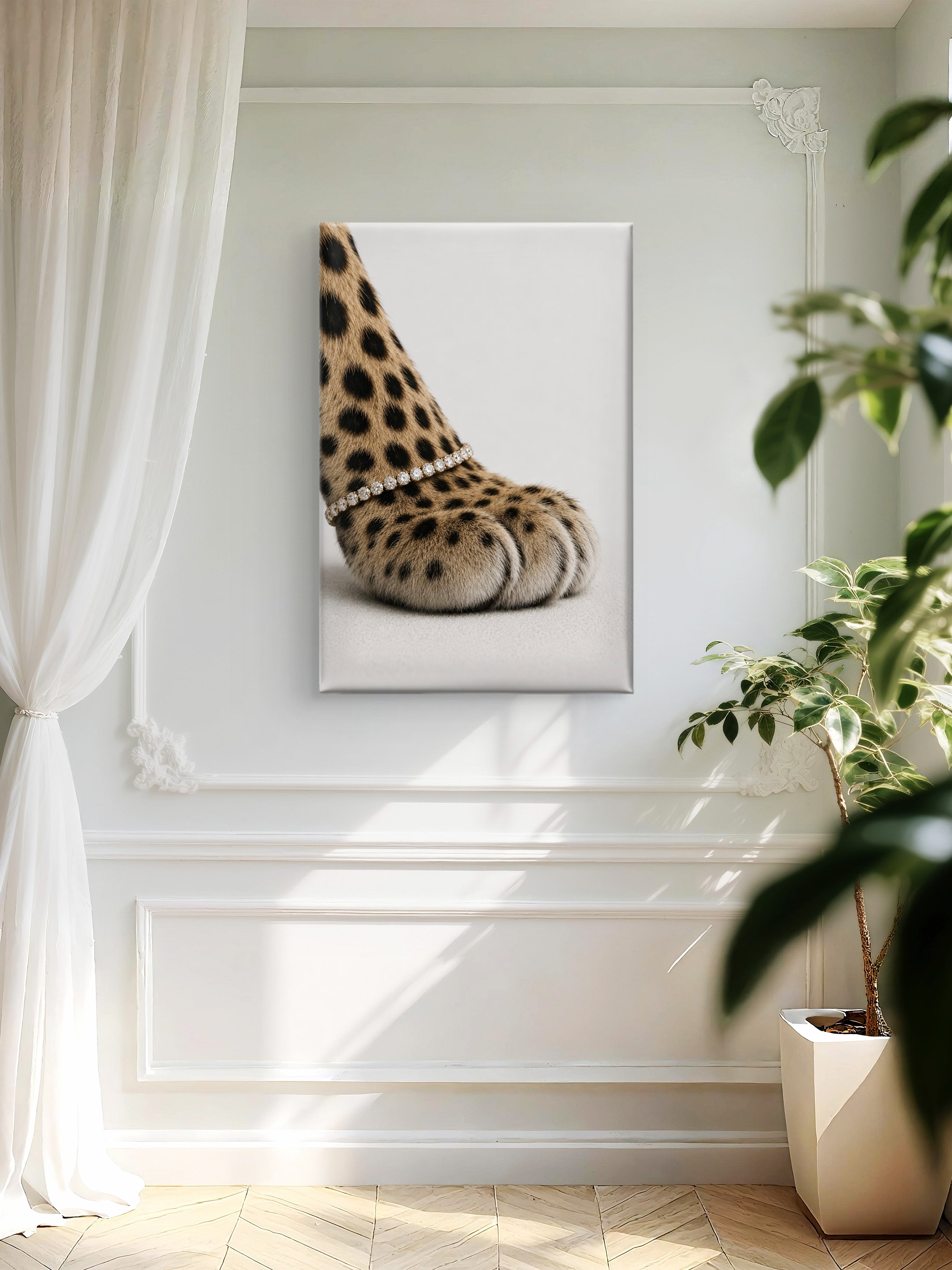 Diamond Paw
