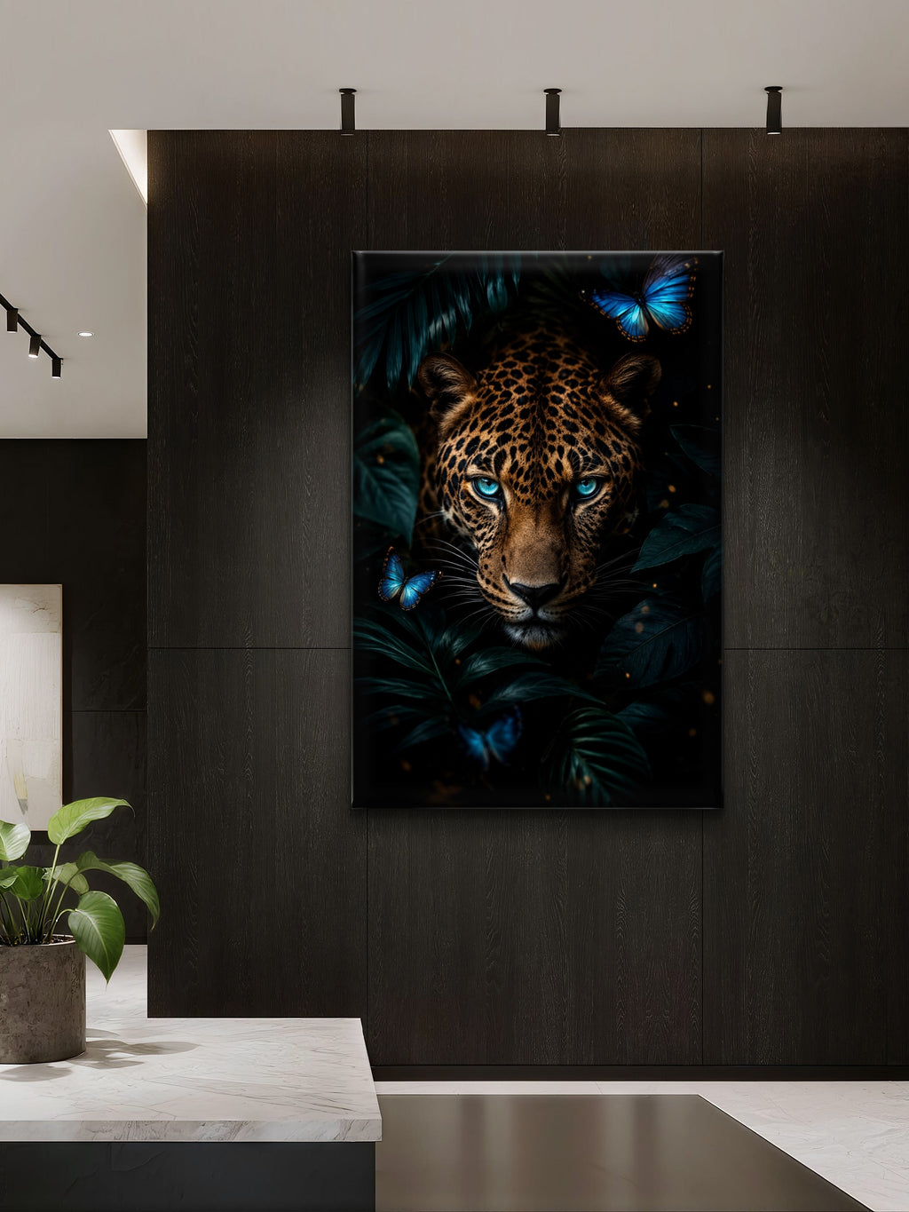 Sapphire Leopard